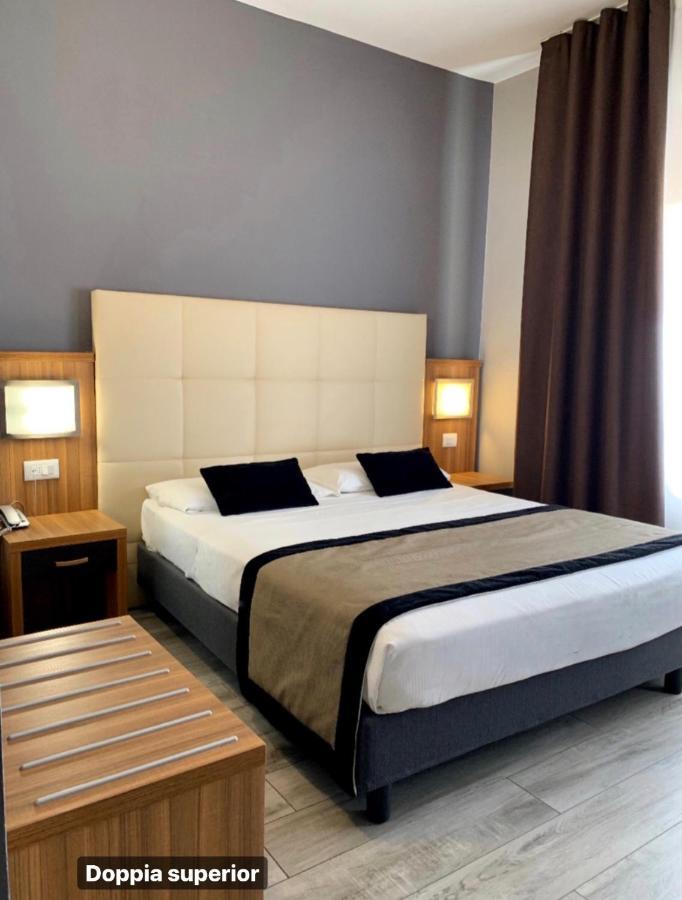 Hotel Ariston Mestre Exterior foto