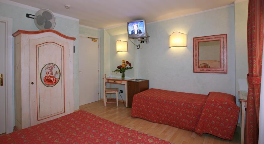 Hotel Ariston Mestre Exterior foto