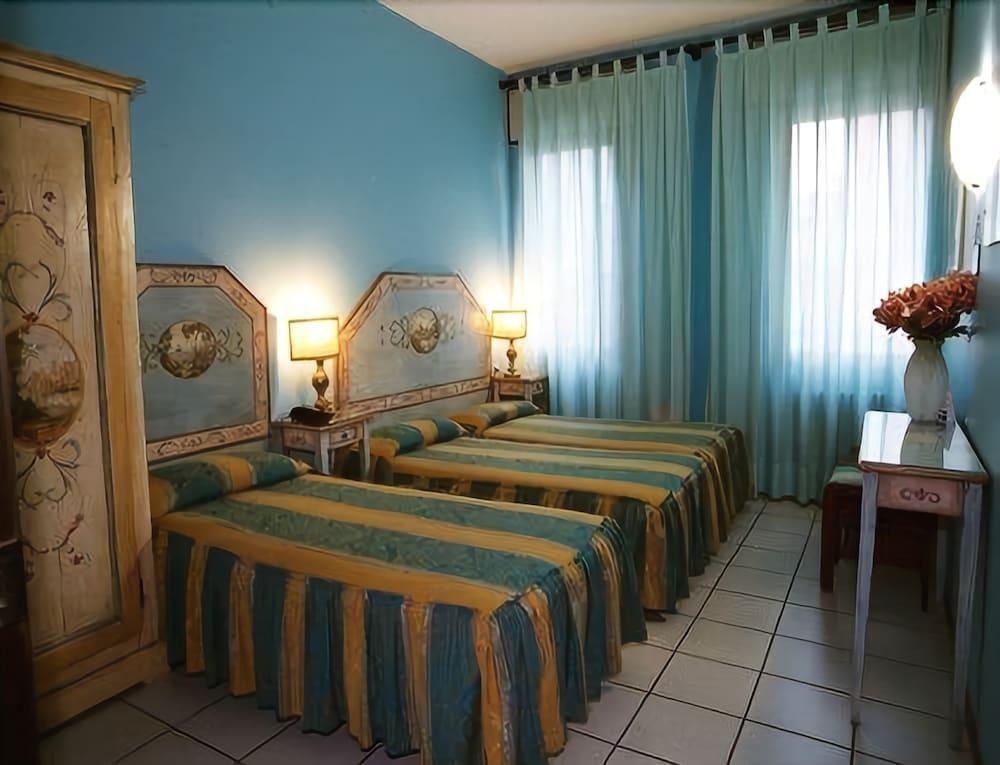 Hotel Ariston Mestre Exterior foto